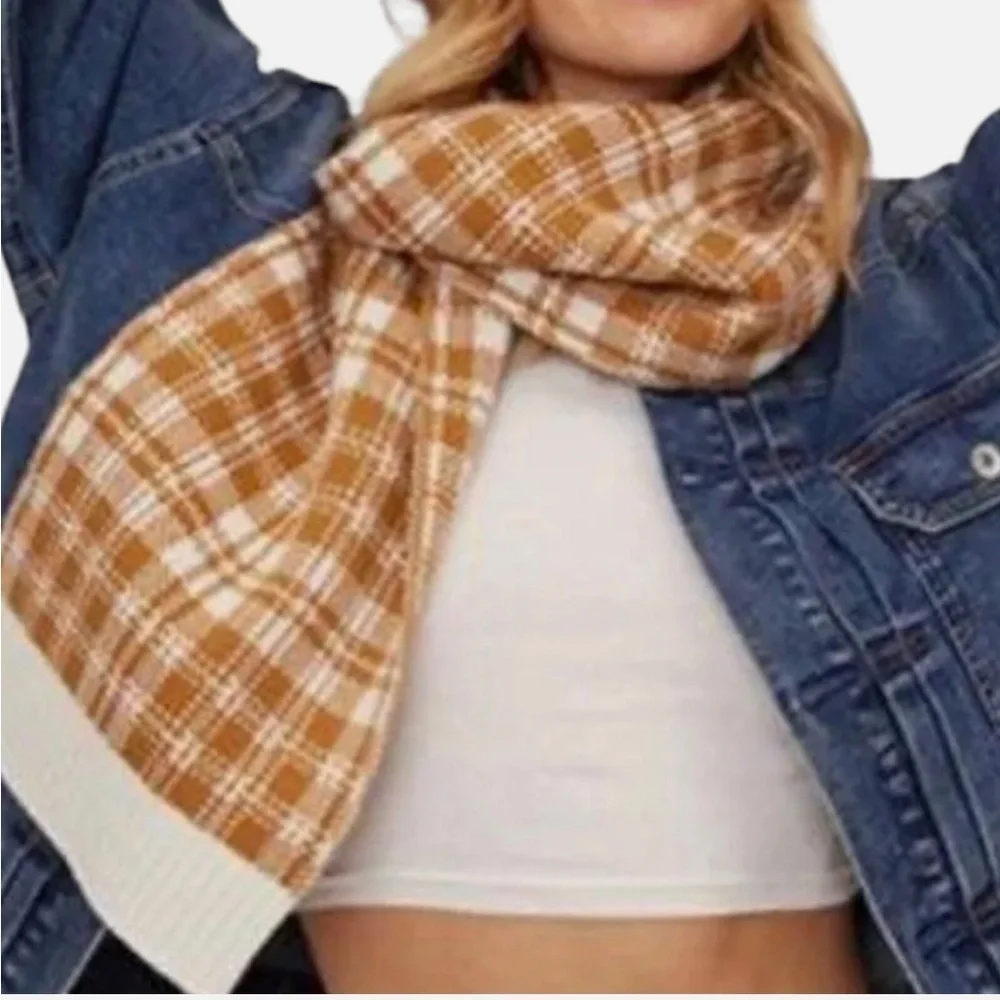Timberland Buffalo Plaid Tan White Knit Unisex Winter Scarf NWT Fall Casual
